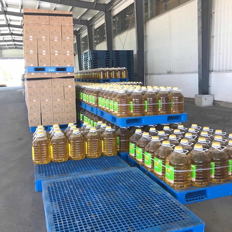 <strong>墊貨使用</strong> <strong>墊貨使用</strong>